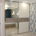 Шафа купе в спальні