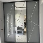 Шафа купе в передпокої