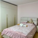 Шафа в кімнату для дівчинки